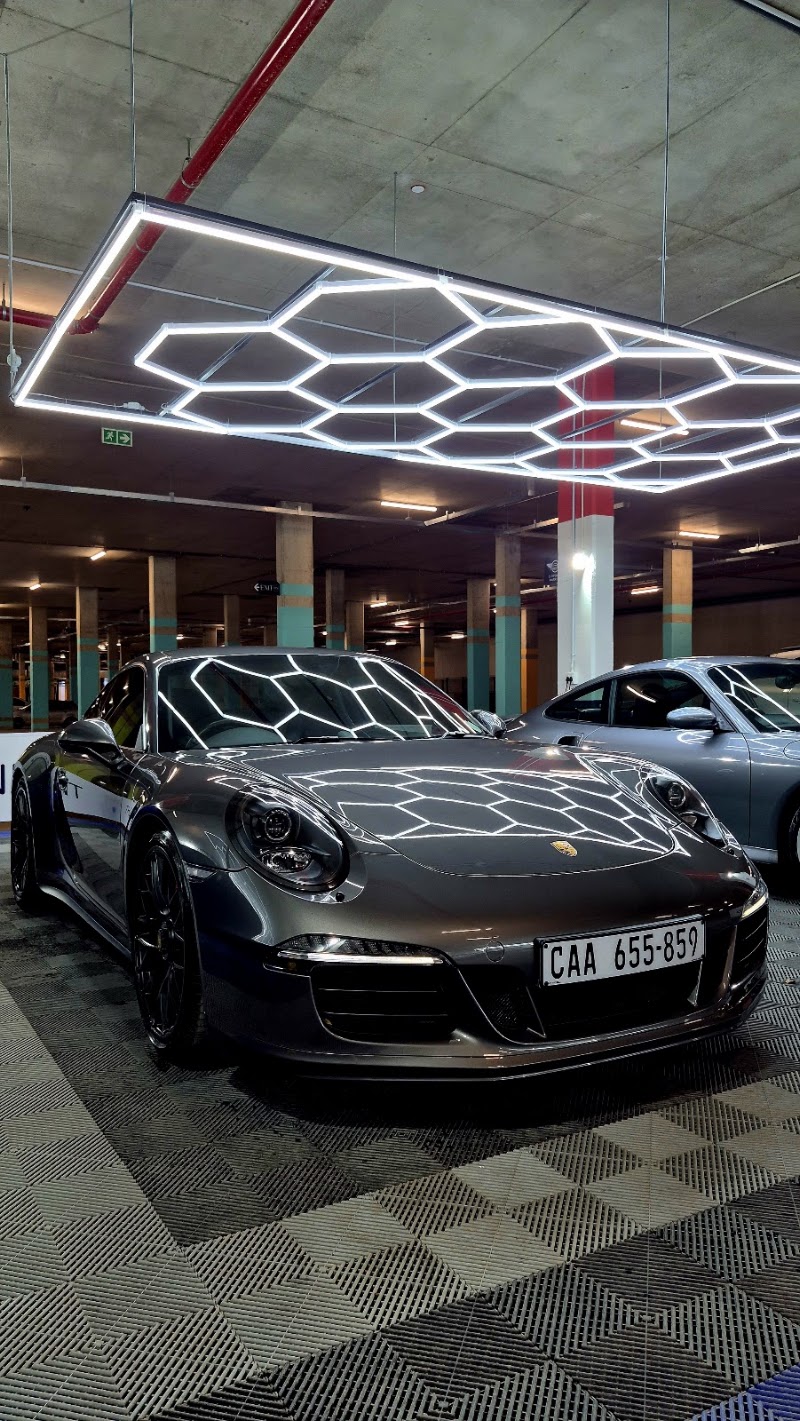 Thunder Brothers Car Wash - Winelands Square - Photo 2